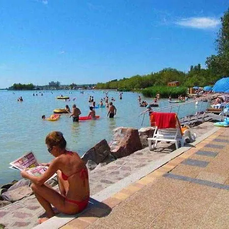 アパート In Balatonfuered/balaton 27839 *